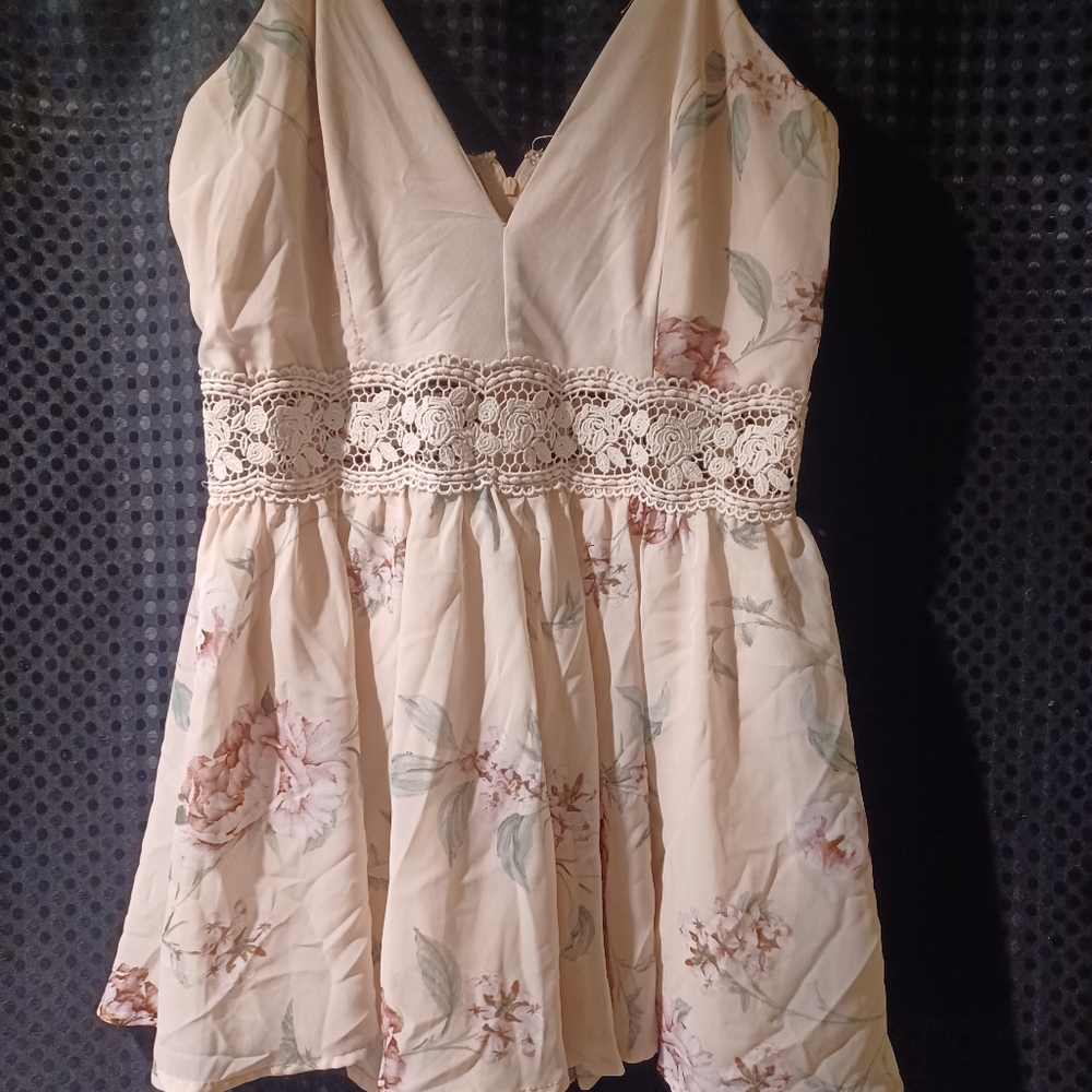 Romper - Picture 6 of 6